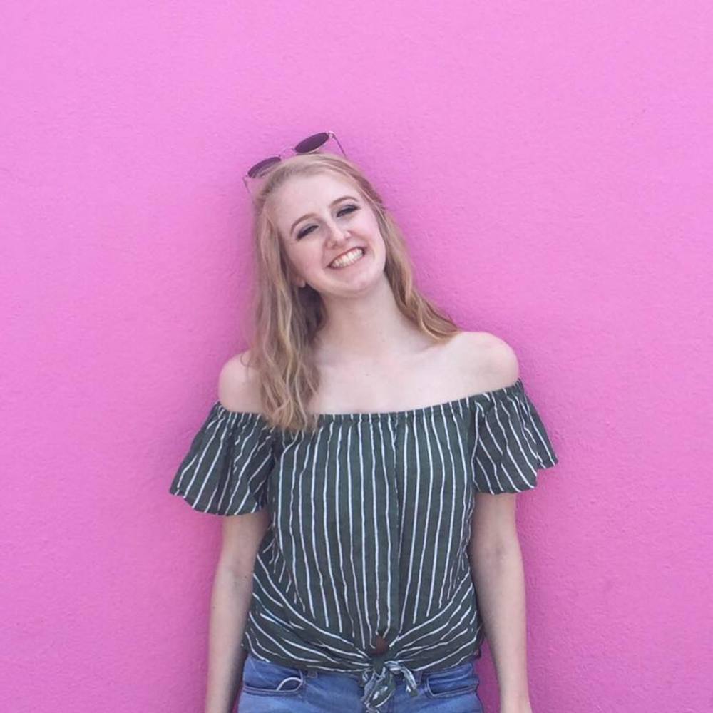 Meet your Posher, Caroline